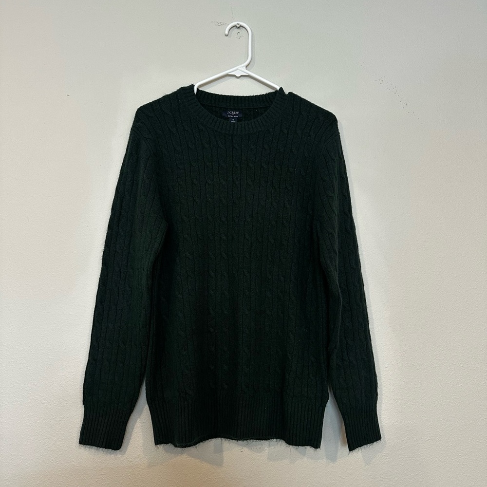NWT wool blend J.crew sweater in a dark green size small. Womens thin cable knit